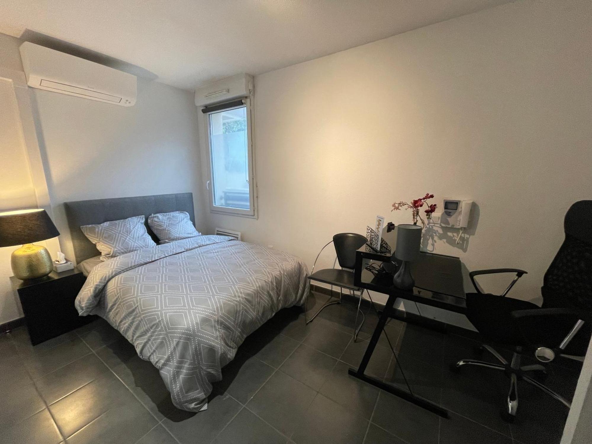 Appartement F2 Neuf Mauguio Eksteriør bilde